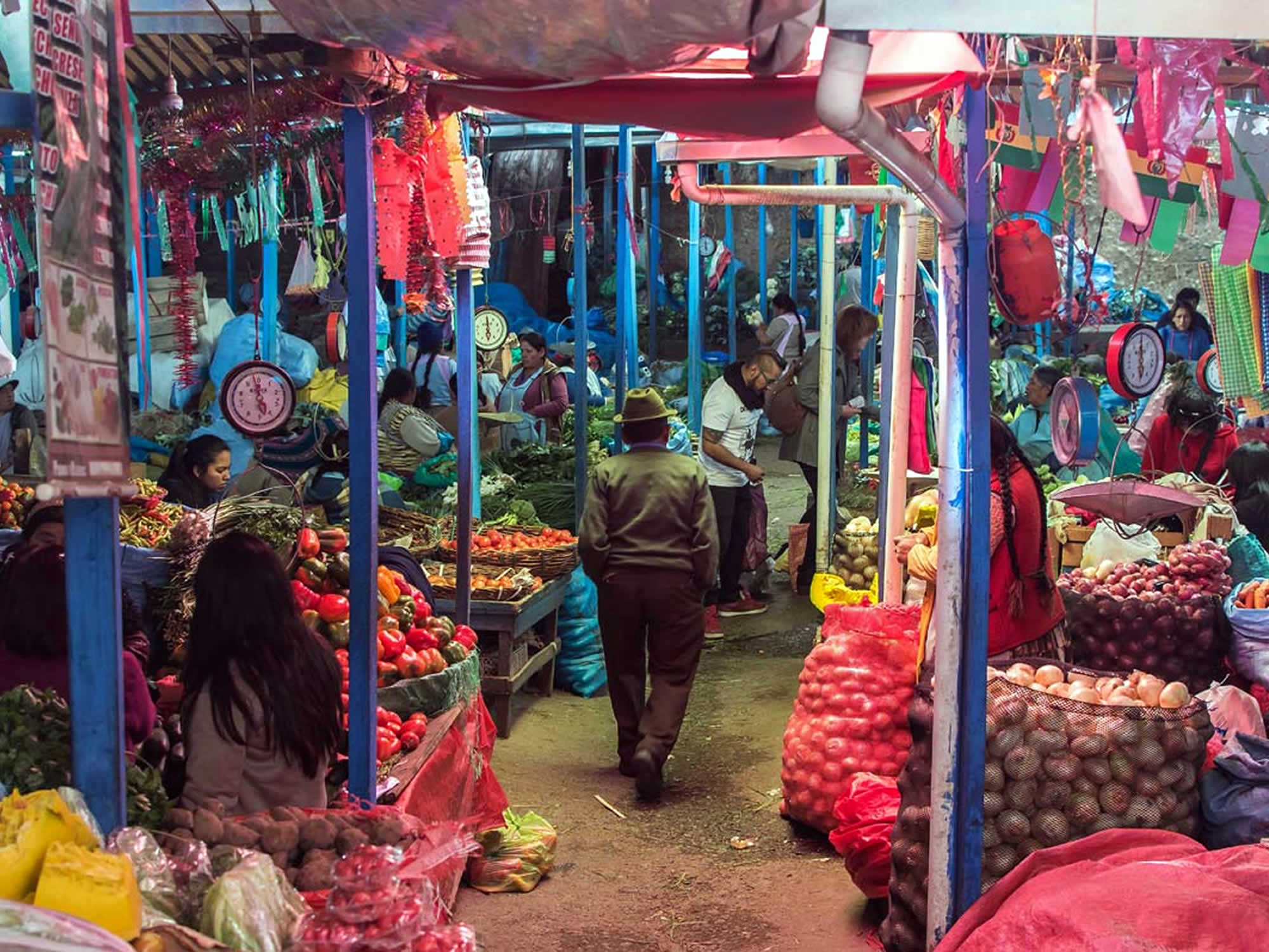 16 de Julio Market