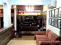 Copacabana Hotel, Santa Cruz