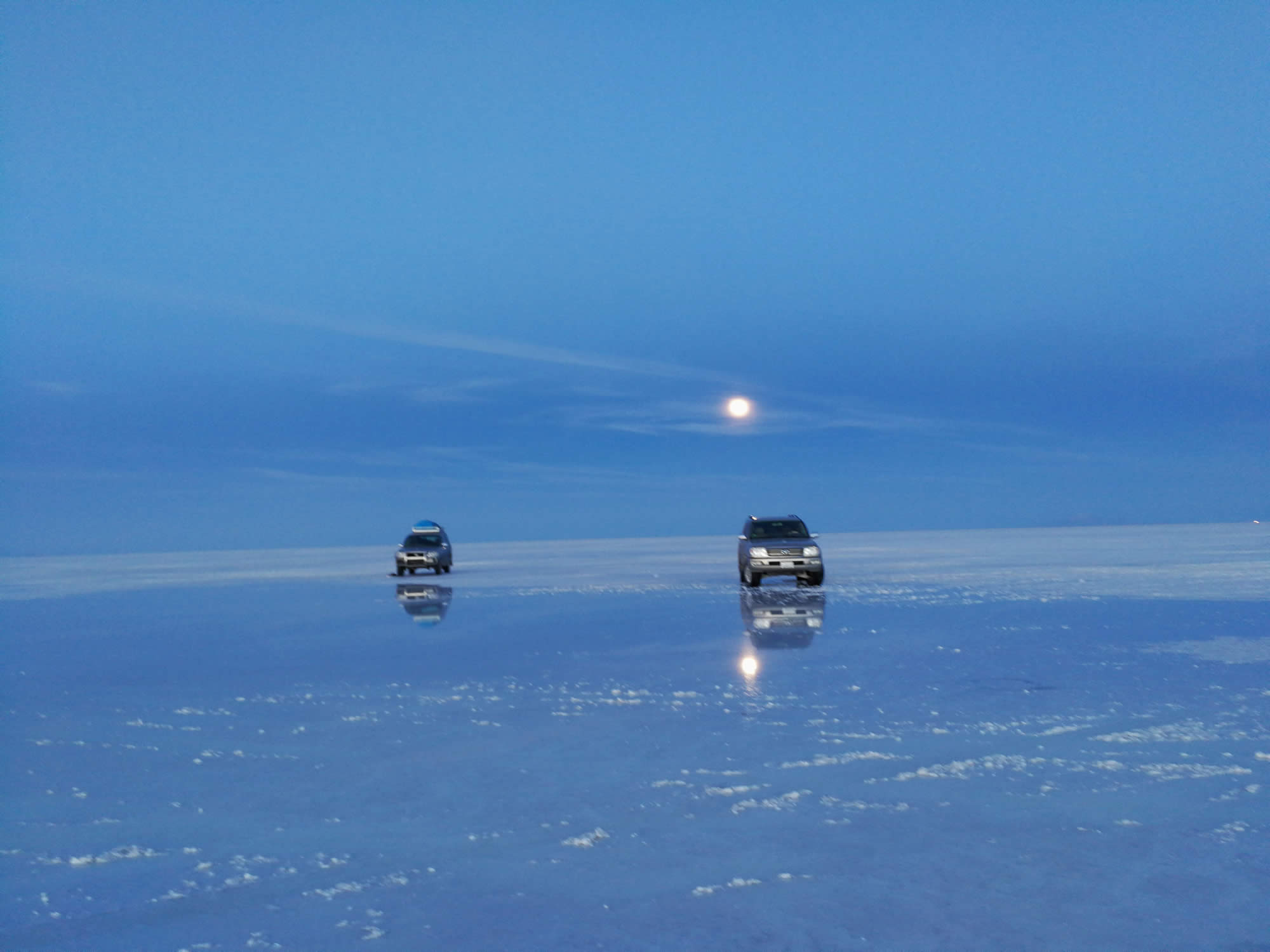Twighlight reflections and Tunupa Vulcano - 2 Days / 1 Night, Salar de Uyuni tours, Uyuni